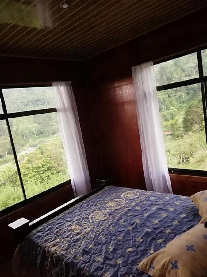 Navarro Mountain Cartago Exterior foto