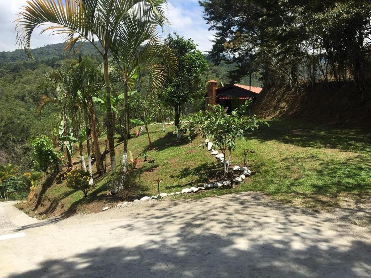 Navarro Mountain Cartago Exterior foto